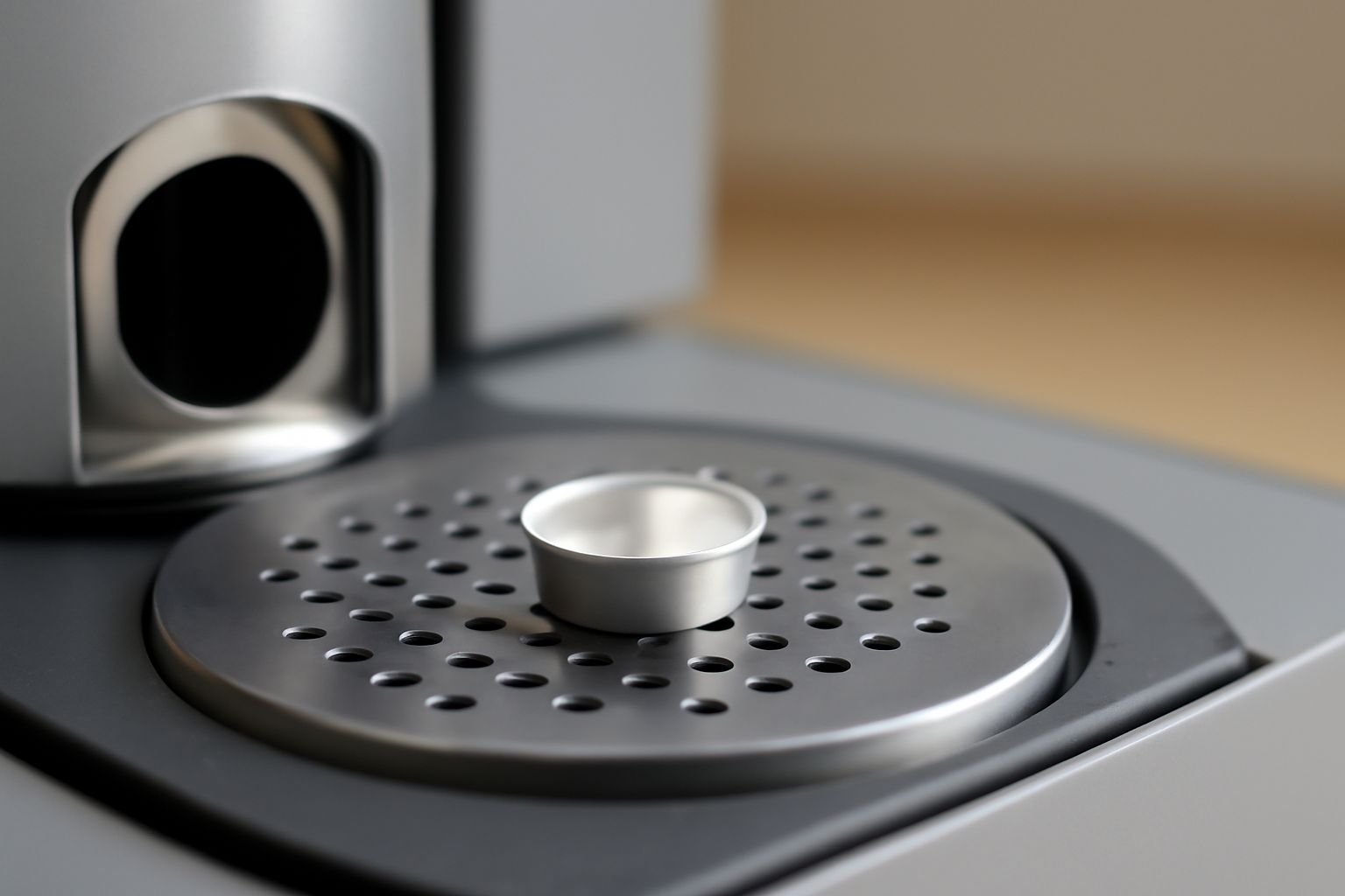 Common Issues in Polymer DSC Analysis and How High-Purity Aluminum Pans Help?